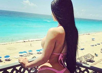 Jacqueline Serna una colombiana voluptuosa