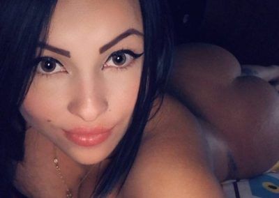 May Aceros nos enamorada con su voluptuosidad
